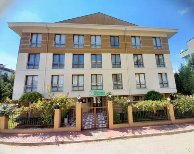 Ege Erkek Apart - Osmangazi Eskişehir öğrenci apartı fotoğrafı